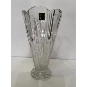 Marquis Waterford Crystal Festivale Scalloped Rim 10” Vase With Stamp & Sticker